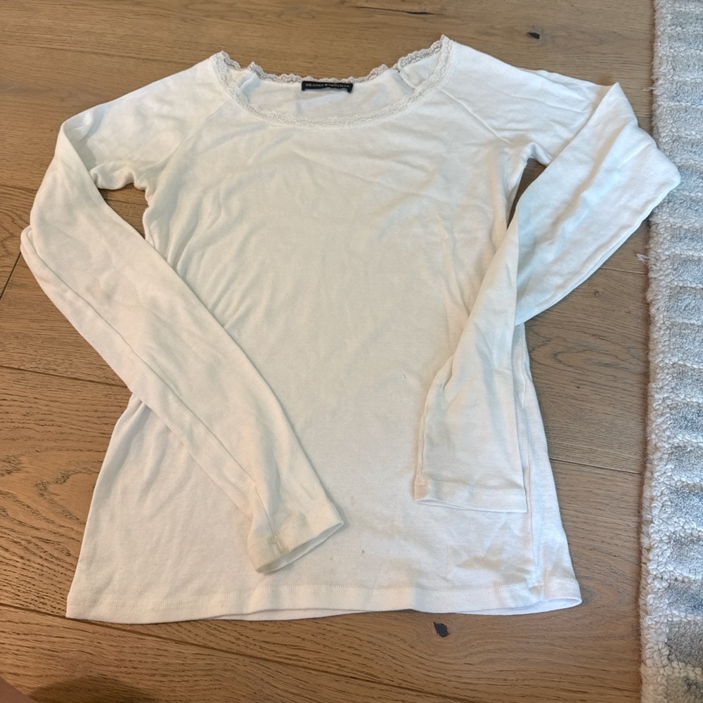 Brandy Melville Off-White Long Sleeve Top